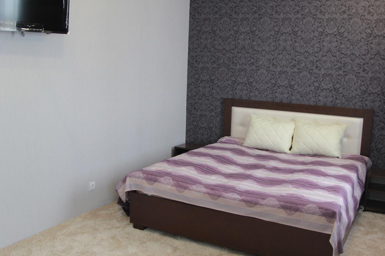 Karavan Hotel Bila Krynytsya  ภายนอก รูปภาพ