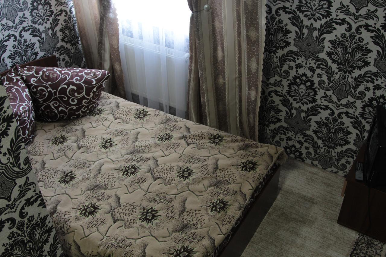 Karavan Hotel Bila Krynytsya  ภายนอก รูปภาพ
