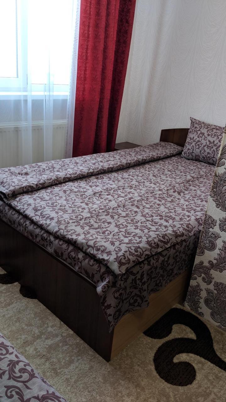 Karavan Hotel Bila Krynytsya  ภายนอก รูปภาพ