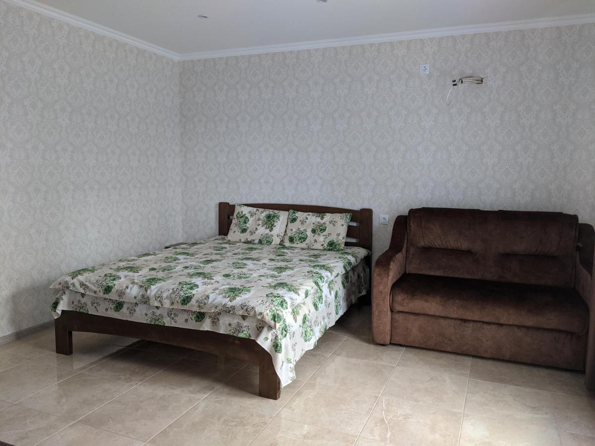 Karavan Hotel Bila Krynytsya  ภายนอก รูปภาพ
